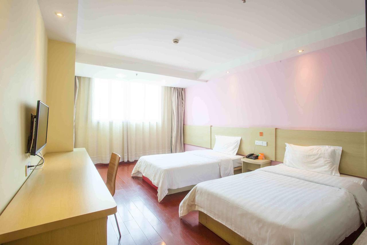 7Days Inn Deyang Zhongjiang Kuishan Park מראה חיצוני תמונה