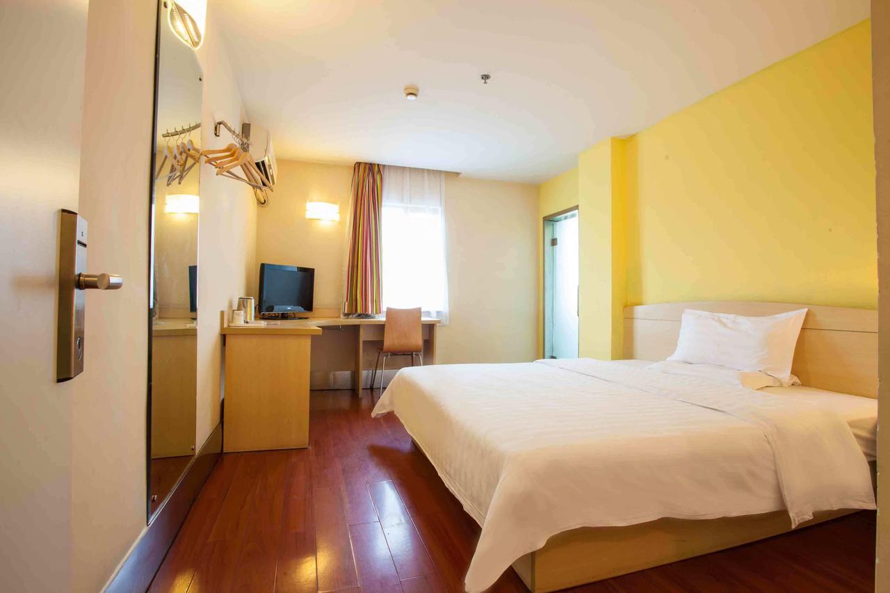 7Days Inn Deyang Zhongjiang Kuishan Park מראה חיצוני תמונה