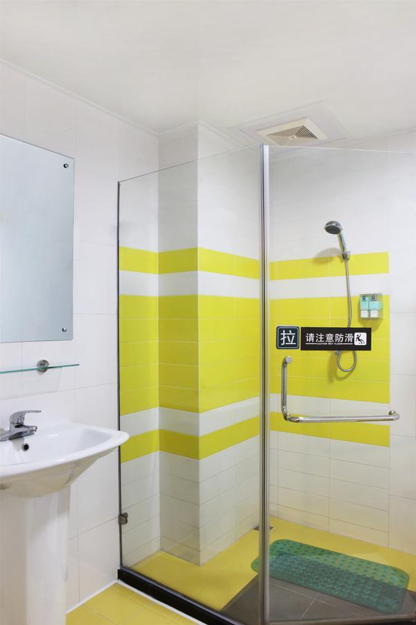 7Days Inn Deyang Zhongjiang Kuishan Park מראה חיצוני תמונה