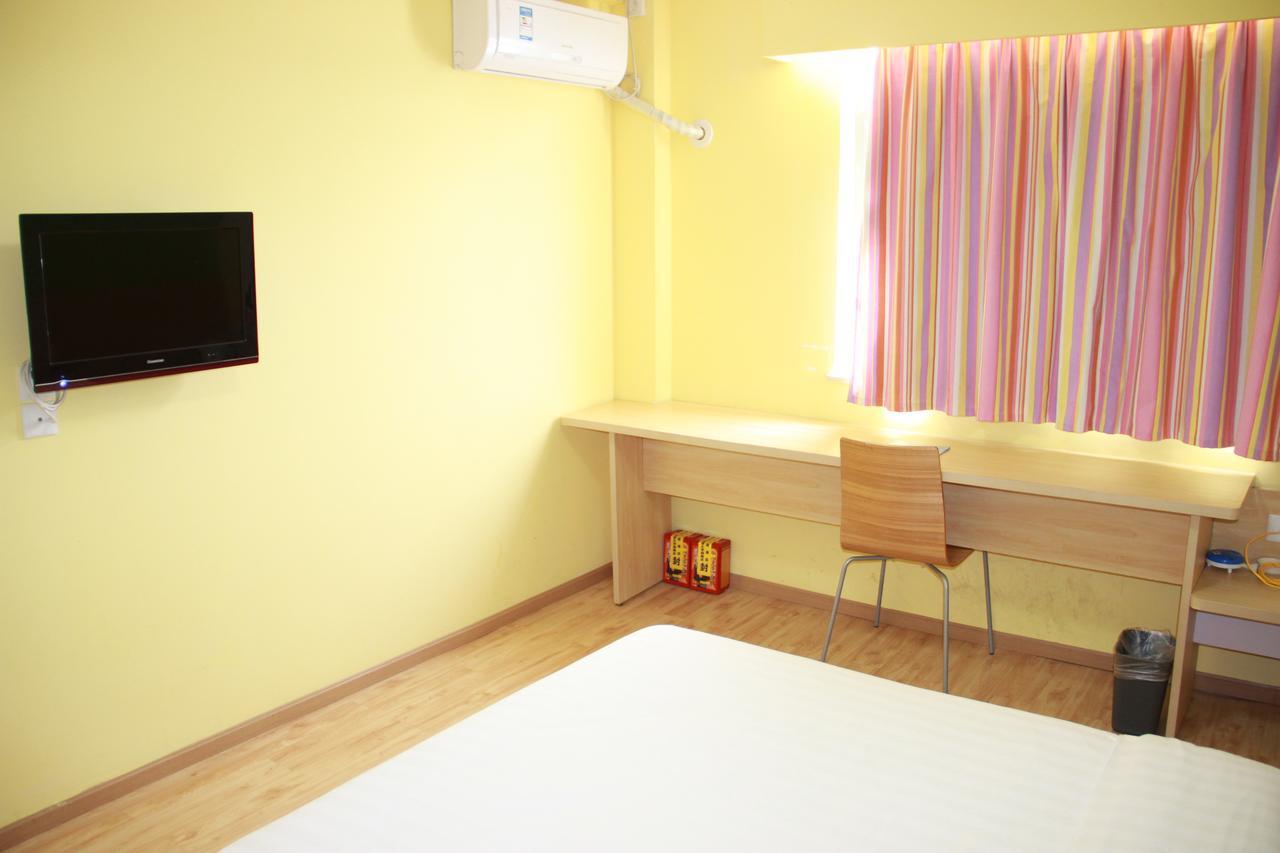 7Days Inn Deyang Zhongjiang Kuishan Park מראה חיצוני תמונה