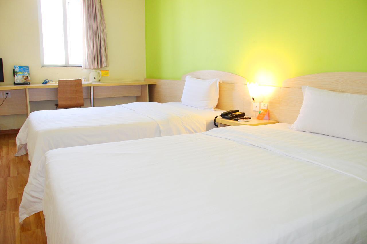 7Days Inn Deyang Zhongjiang Kuishan Park מראה חיצוני תמונה